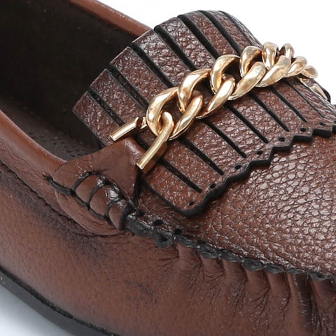 Trendy Chain Design Loafers for Women Fendy